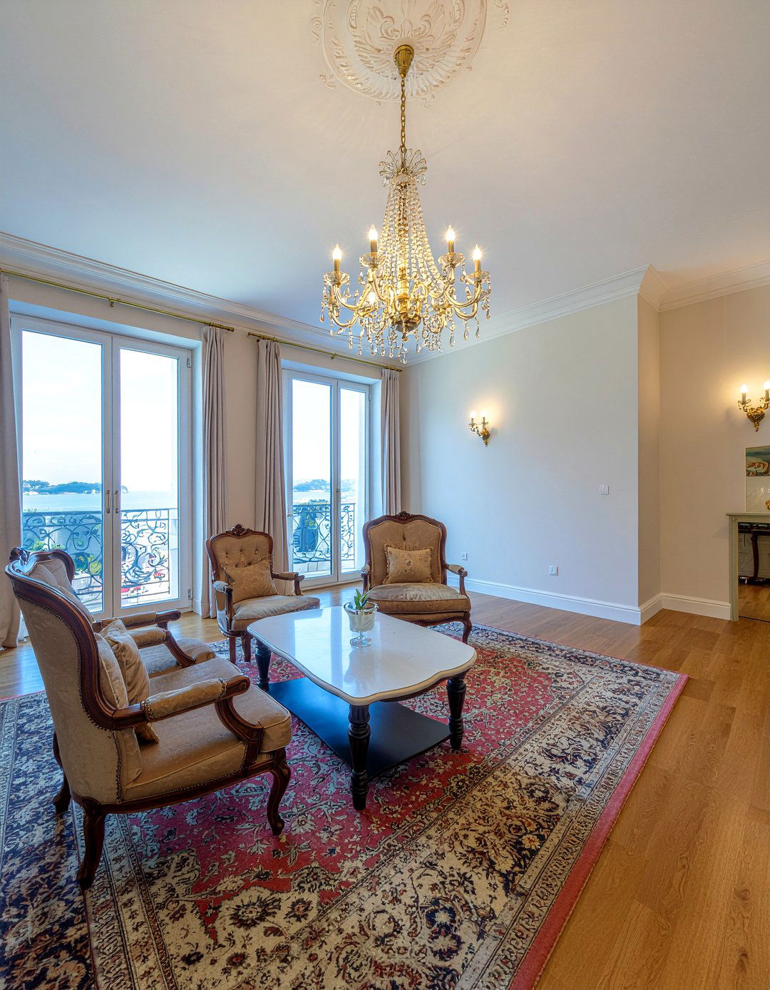 Chandelier Living Room - 30 antique living room ideas