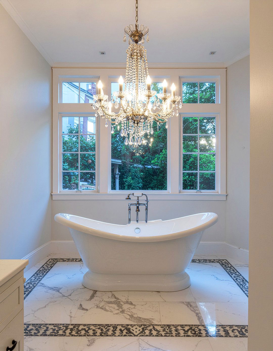 Chandelier Over Bathtub - 30 luxury master bathroom ideas