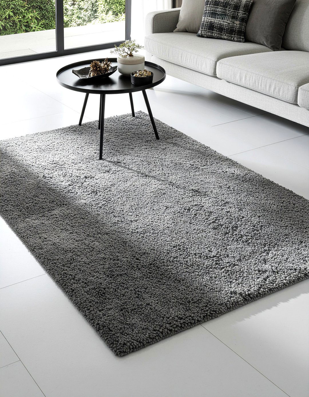 Charcoal Gray Rug - 30 all black living room ideas