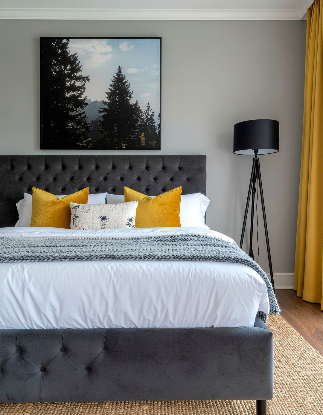 Charcoal gray tufted bed - 30 upholstered bed ideas