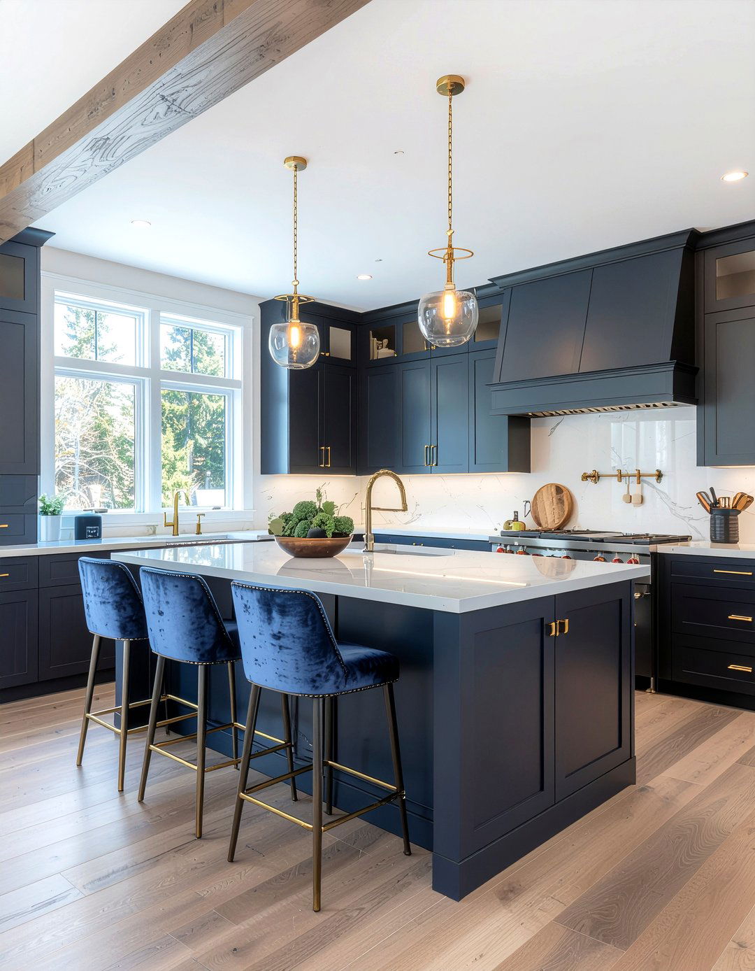 Charcoal kitchen blue accents - 30 charcoal kitchen ideas