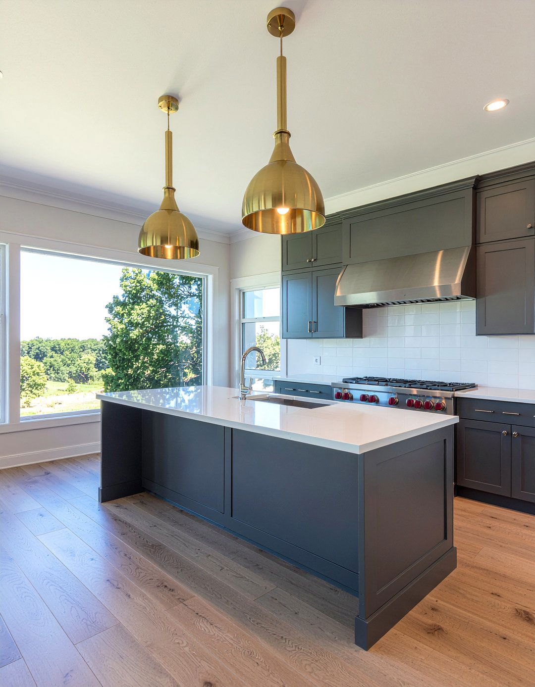 Charcoal kitchen brass lighting - 30 charcoal kitchen ideas