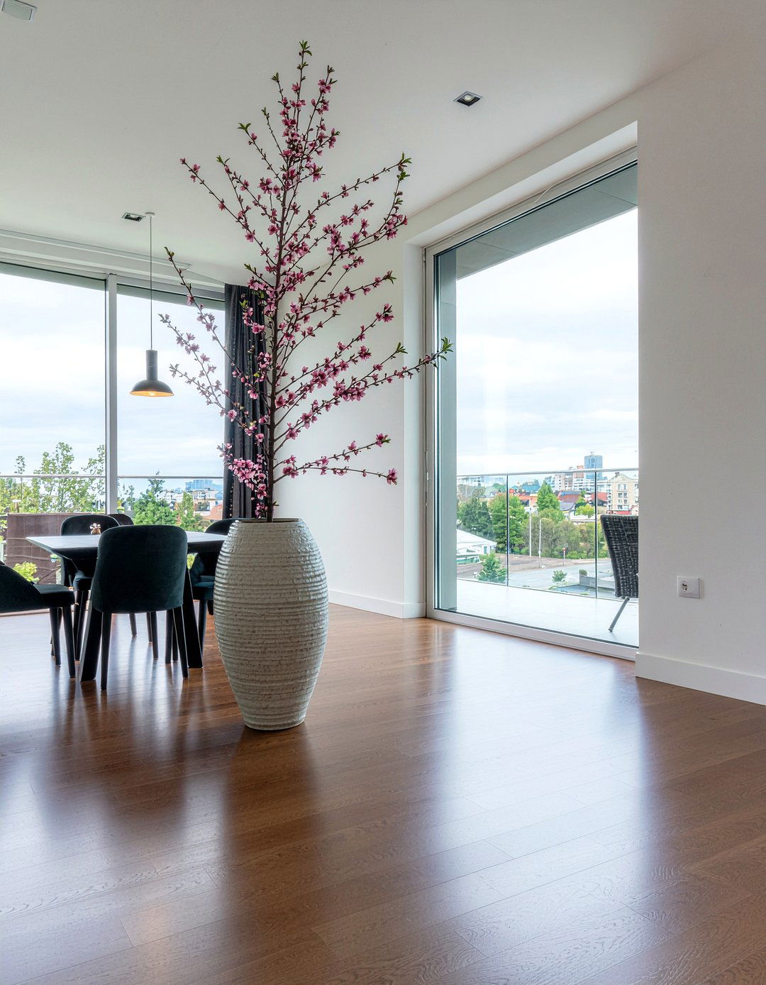 Cherry Blossom Branches - 30 dining room faux flower ideas