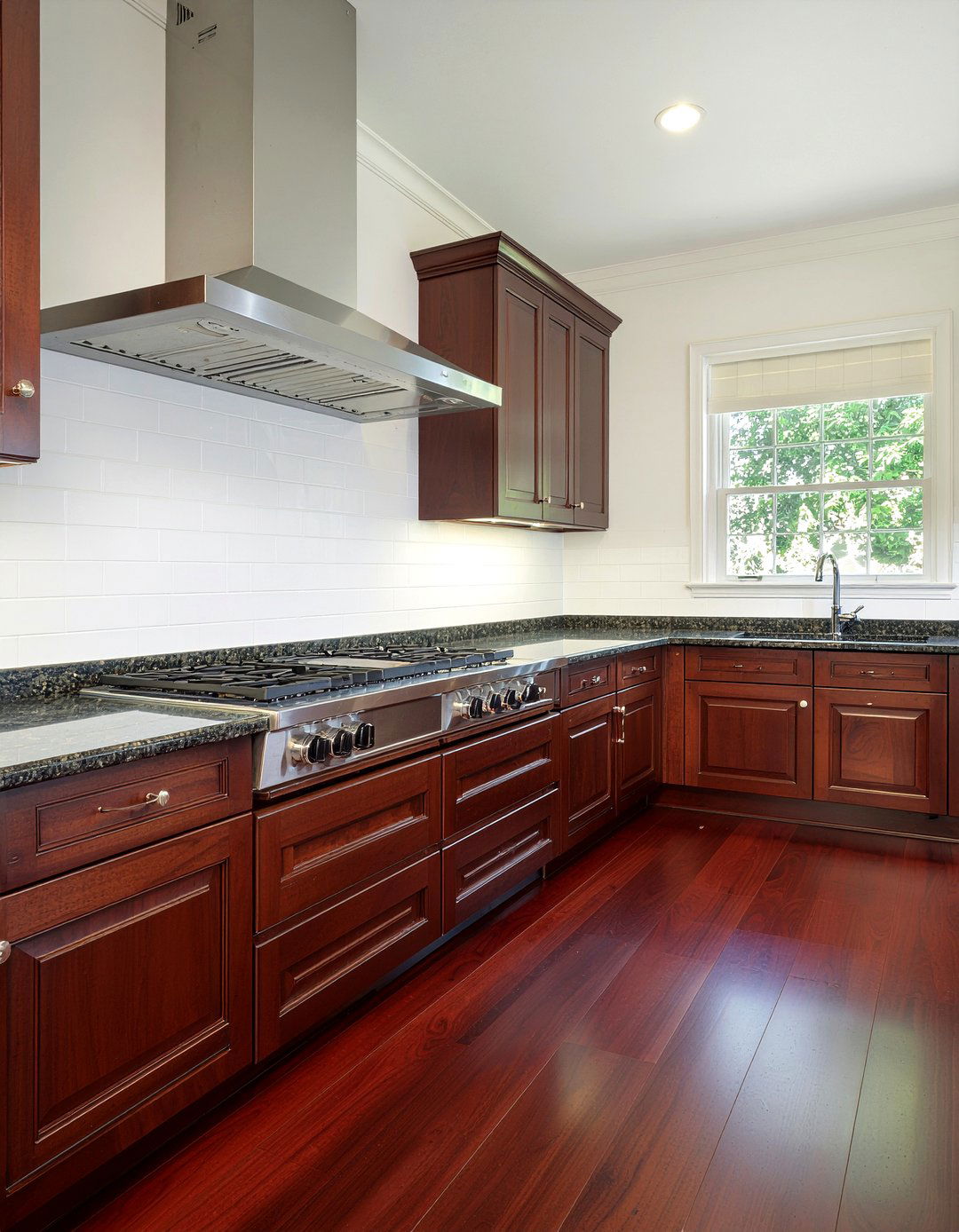 Cherry Wood Laminate Kitchen - 30 laminate floor kitchen ideas