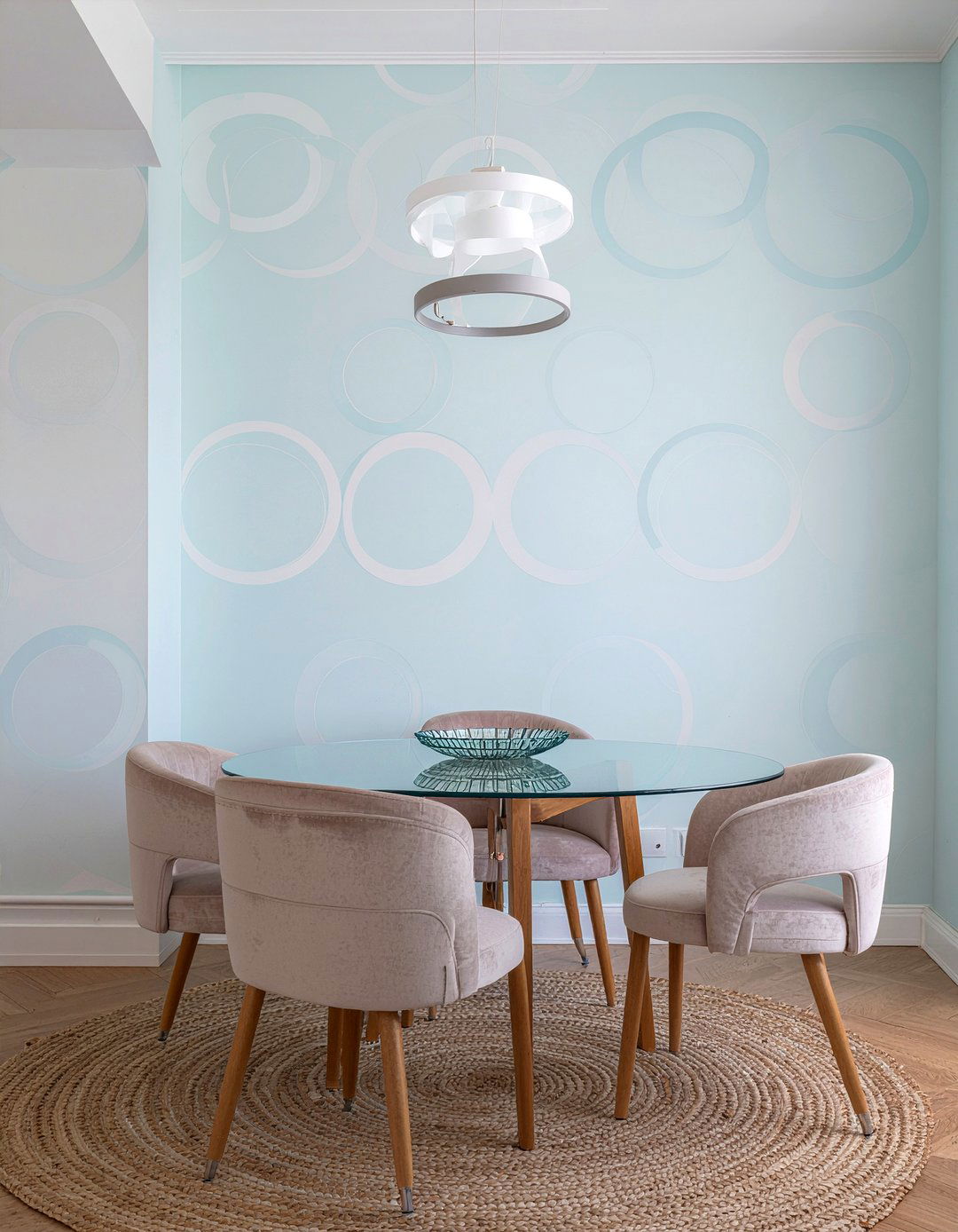 Circular pattern wallpaper - 30 geometric wallpaper dining room ideas