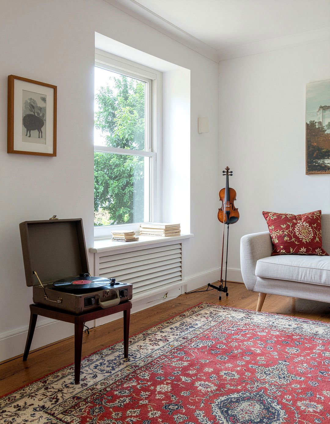 Classical Music Corner - 30 light academia living room ideas