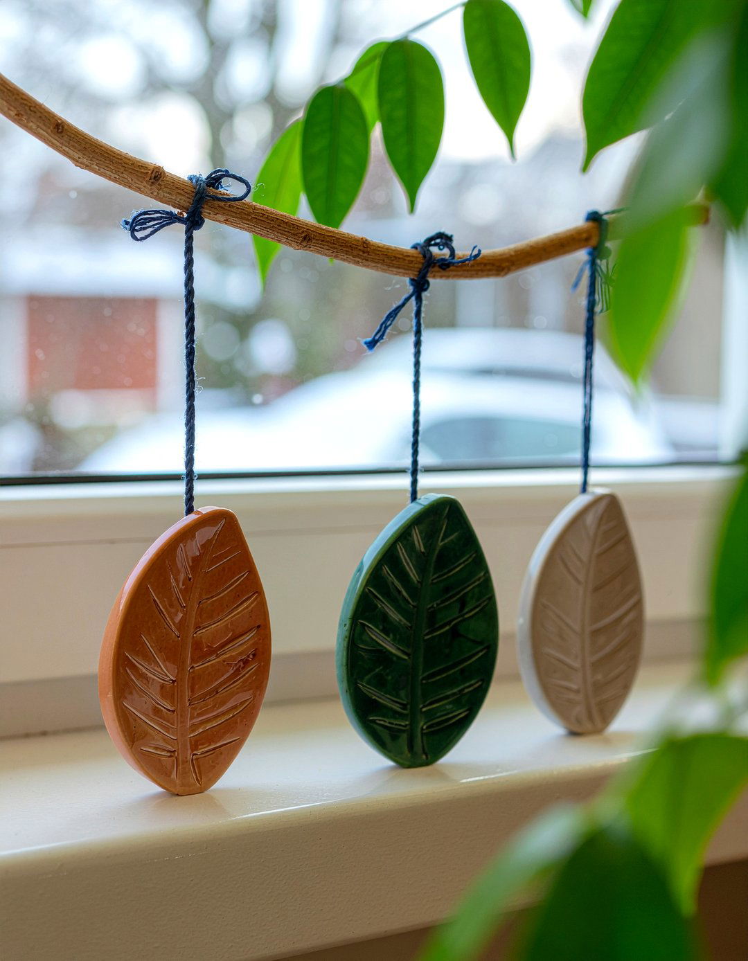 Clay Diffuser - 30 living room aromatherapy ideas