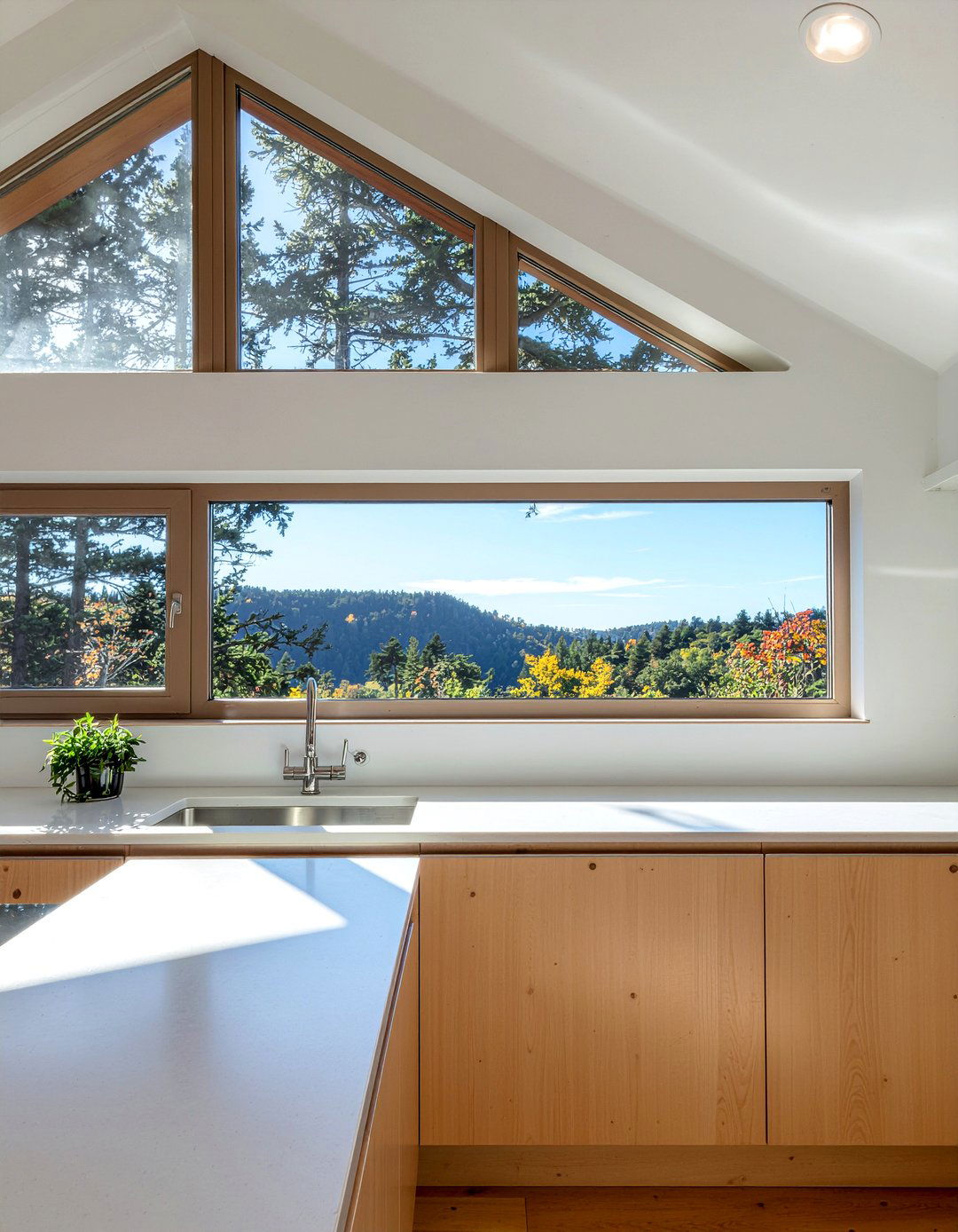 Clerestory Kitchen Window - 30 kitchen window ideas