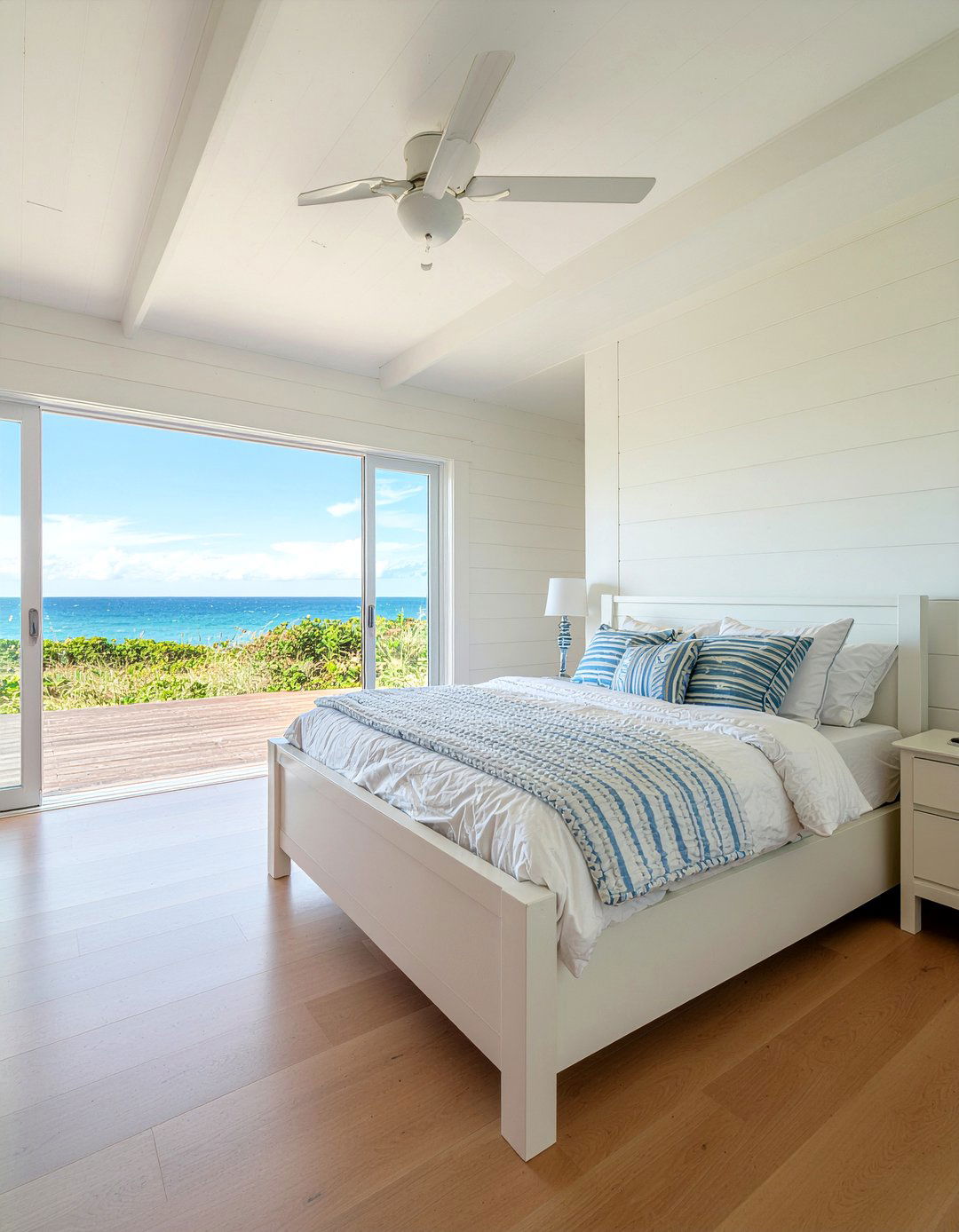 Coastal Bungalow Bedroom - 30 Caribbean bedroom ideas