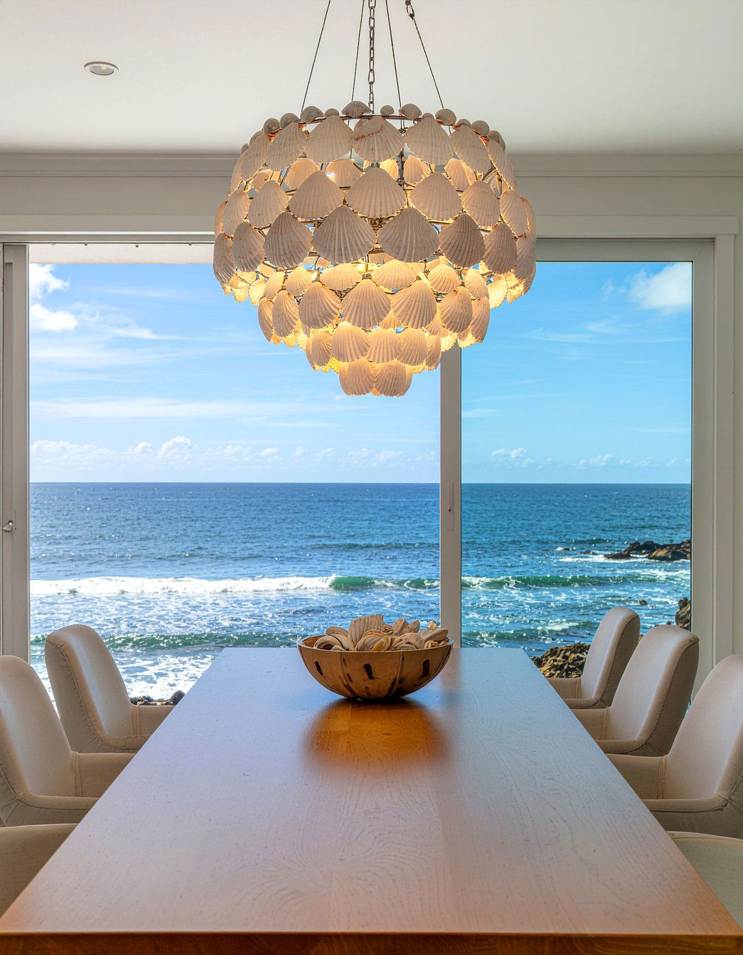 Coastal Chandelier Lighting - 30 Caribbean dining room ideas