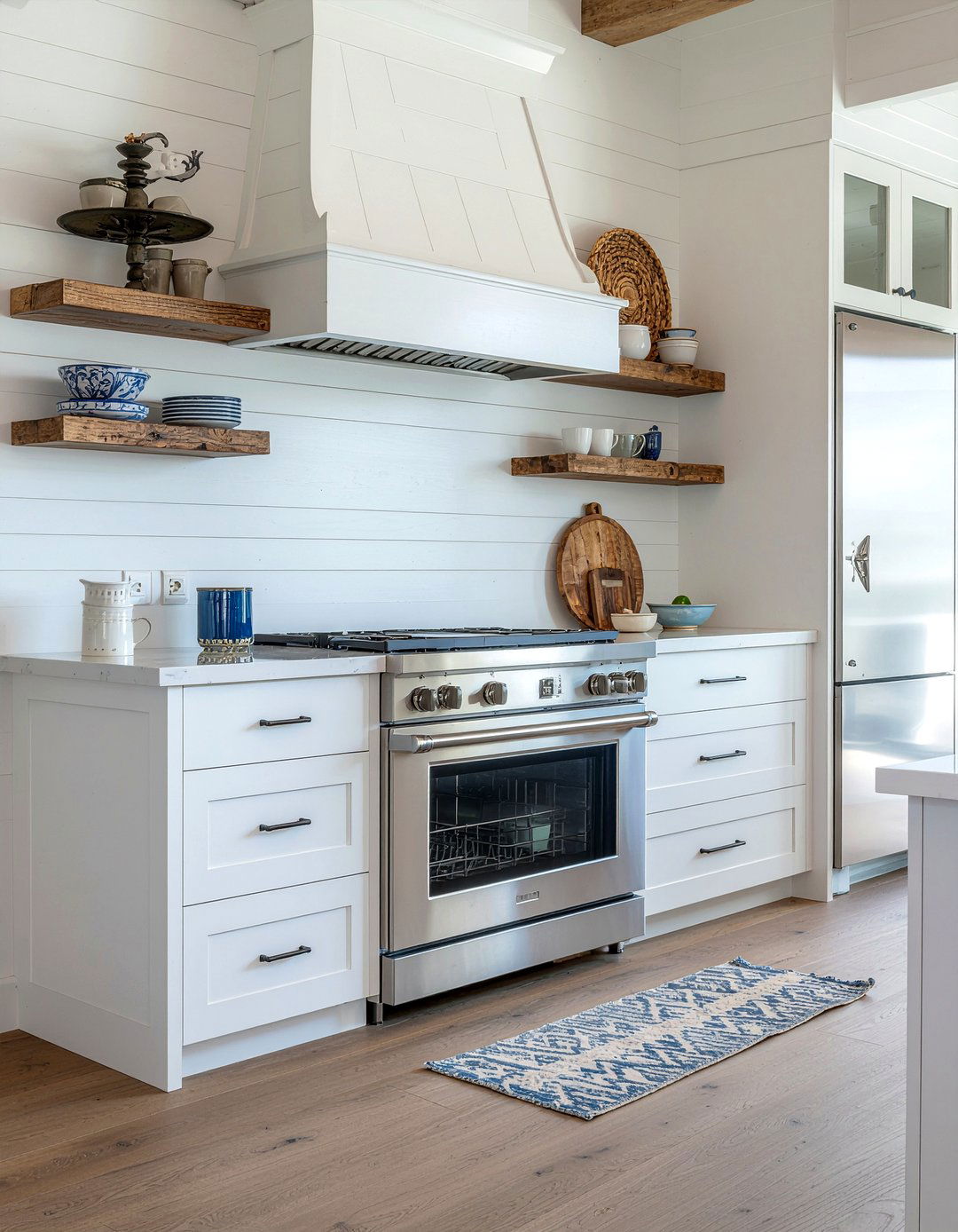 Coastal Kitchen Style - 30 panel-ready dishwasher kitchen ideas