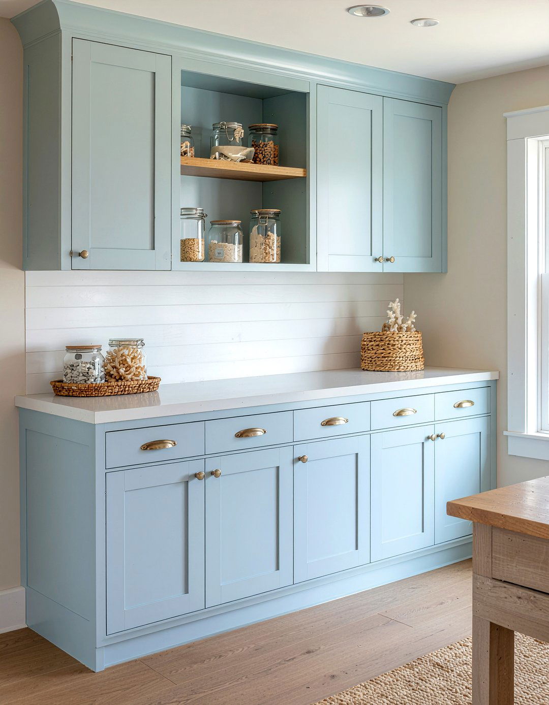 Coastal dining room built ins - 30 dining room built-in cabinet ideas