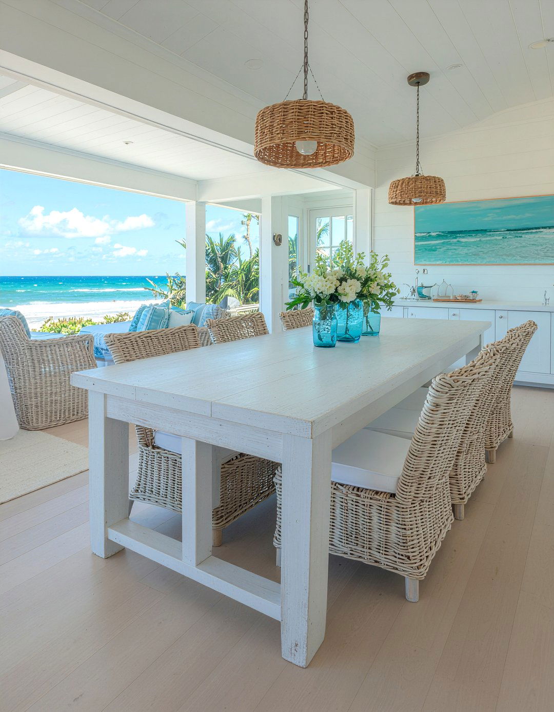Coastal white washed oak table - 30 oak dining table ideas