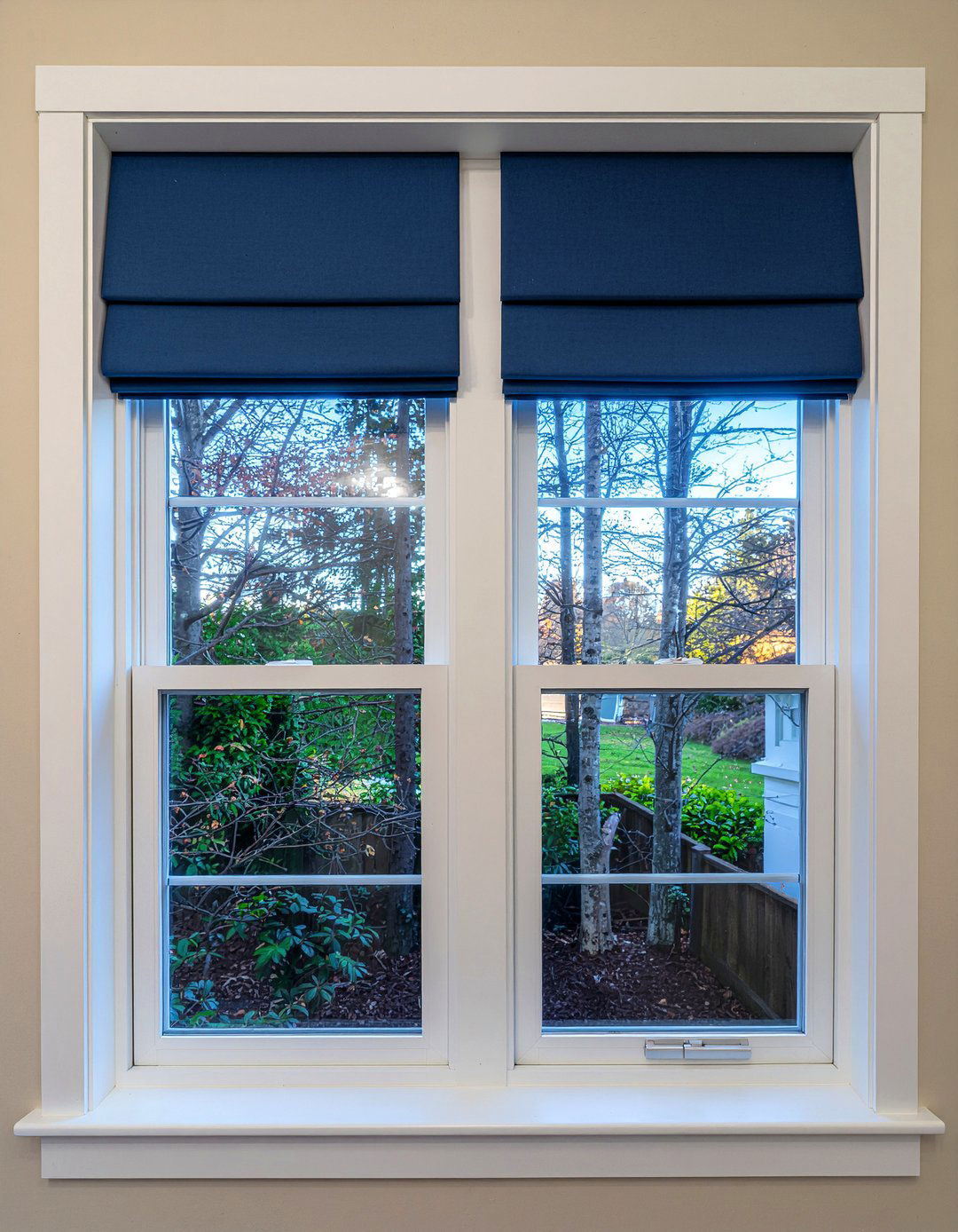 Cobalt Blue Window Treatments - 30 cobalt living room ideas