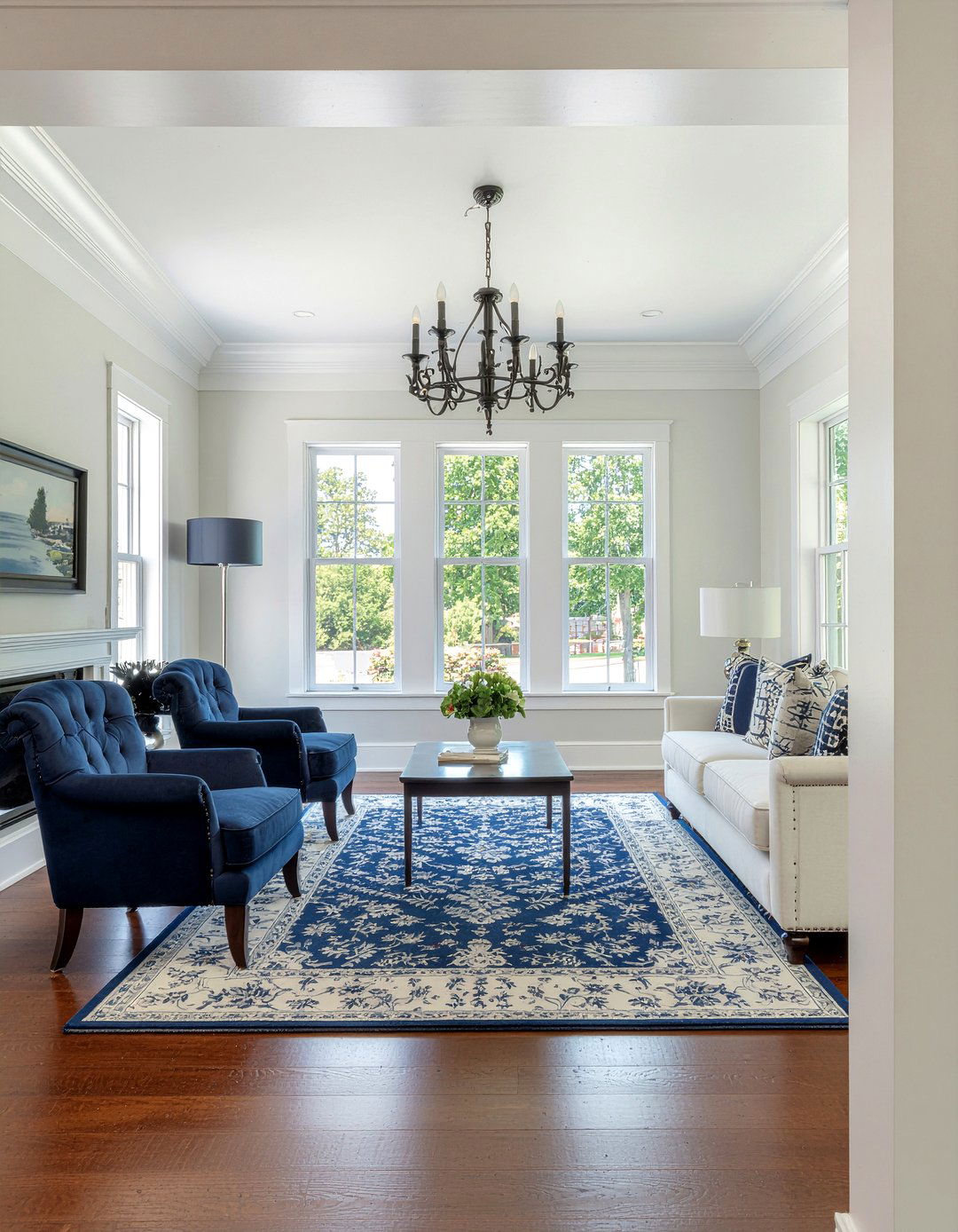 Colonial Style Molding - 30 living room crown molding ideas