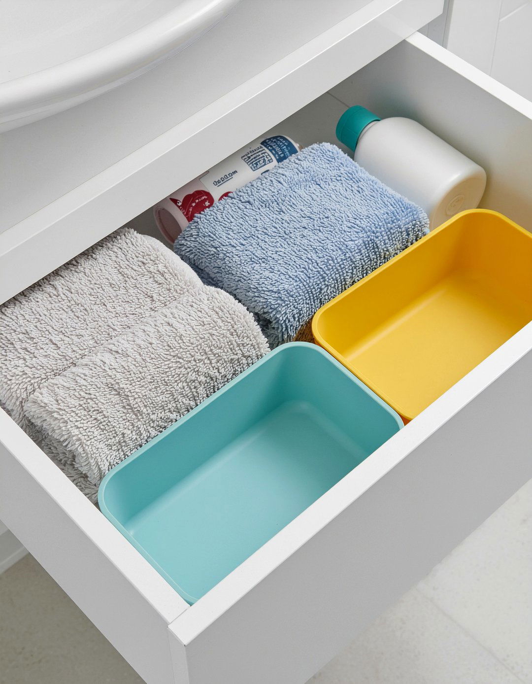 Color Coded Organizers - 30 bathroom drawer organizer ideas