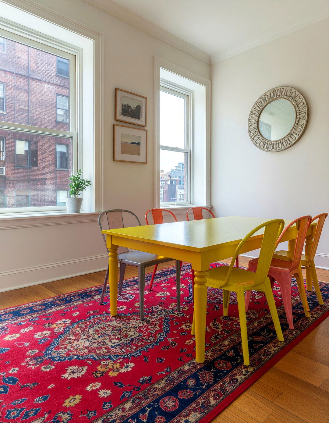 Colorful Eclectic Dining Room - 30 New York dining room ideas