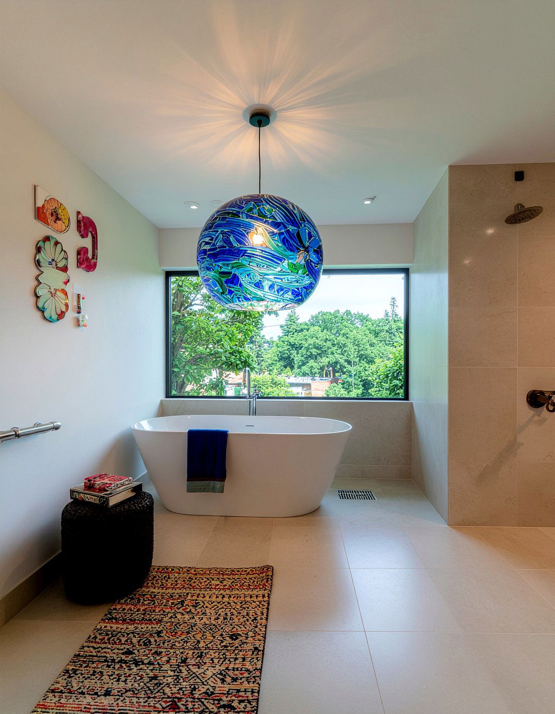 Colorful glass light - 30 bathroom lighting statement ideas