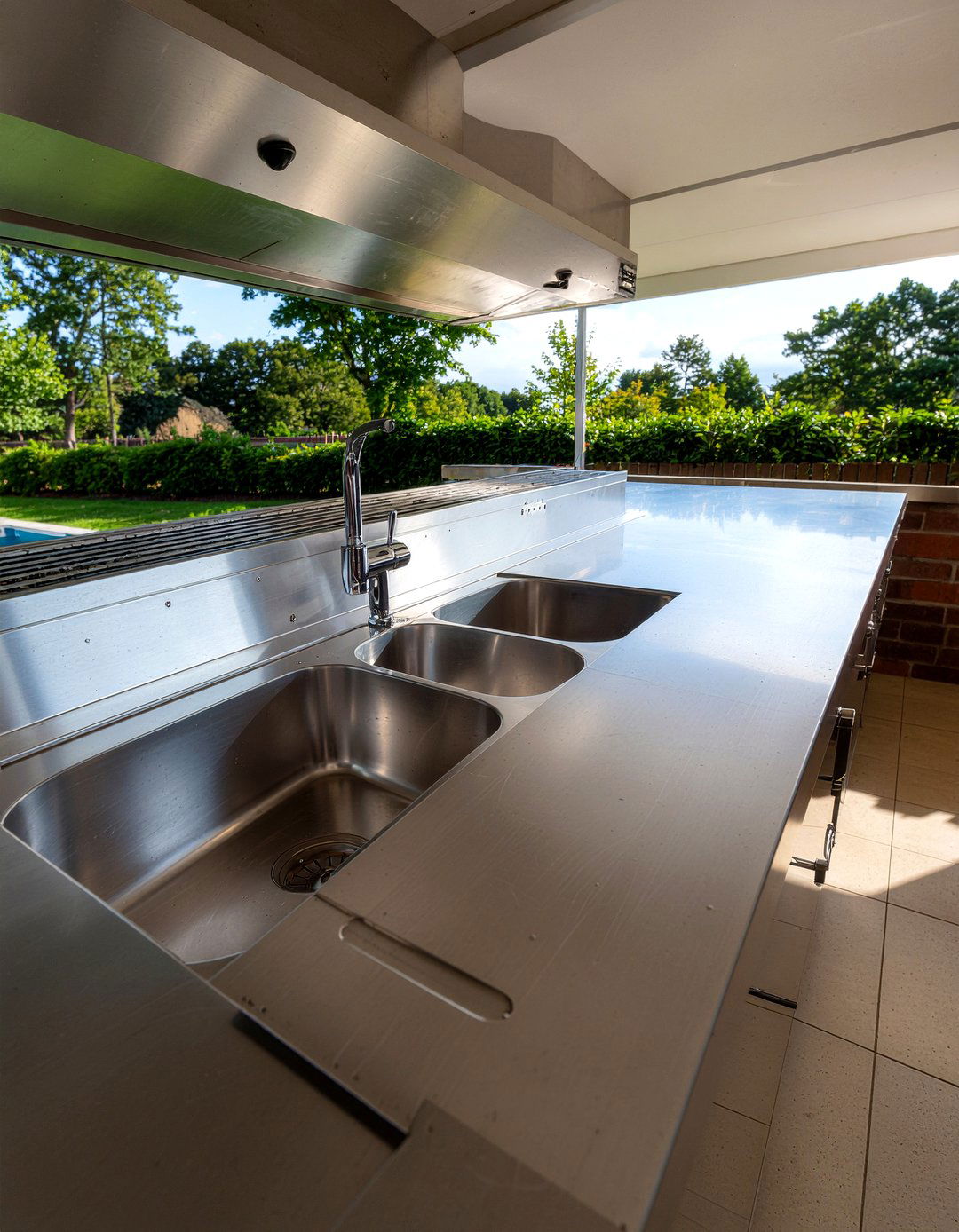 Commercial outdoor sink - 30 outdoor kitchen sink ideas