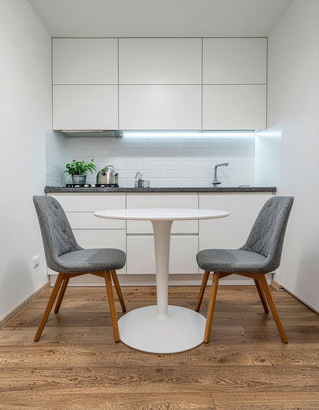 Compact Square Table - 30 condo dining room ideas