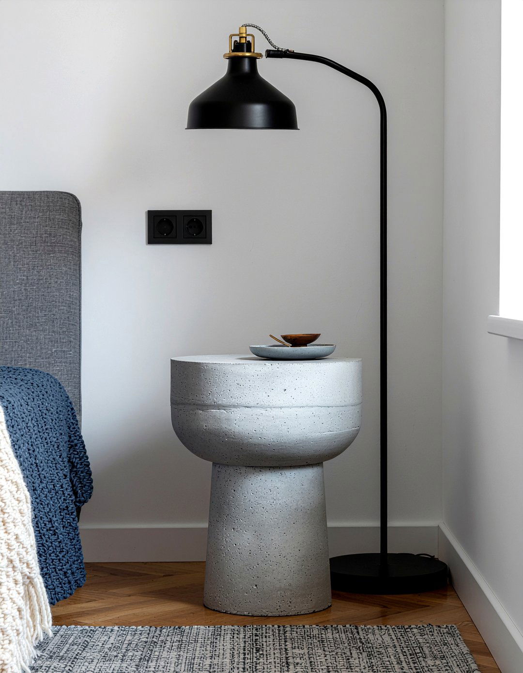 Concrete round nightstand - 30 bedroom round nightstands