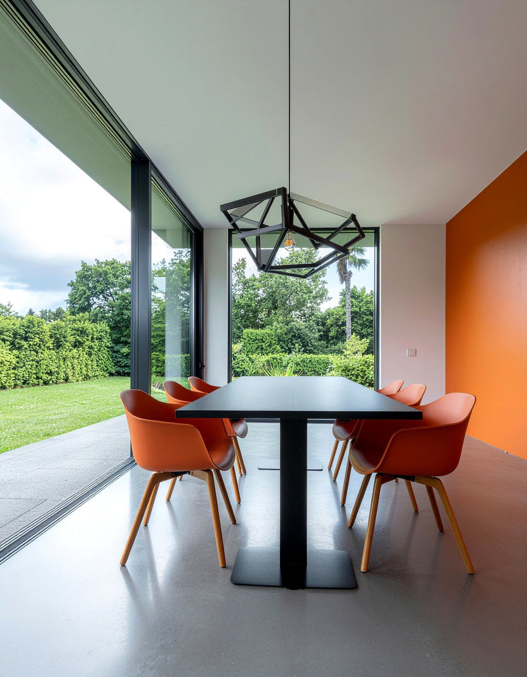 Contemporary Dining Room - 30 effortless dining room ideas