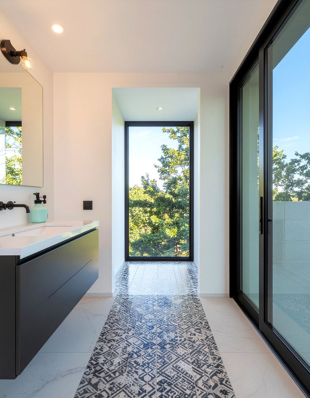 Contemporary bathroom french doors - 30 bathroom French door ideas