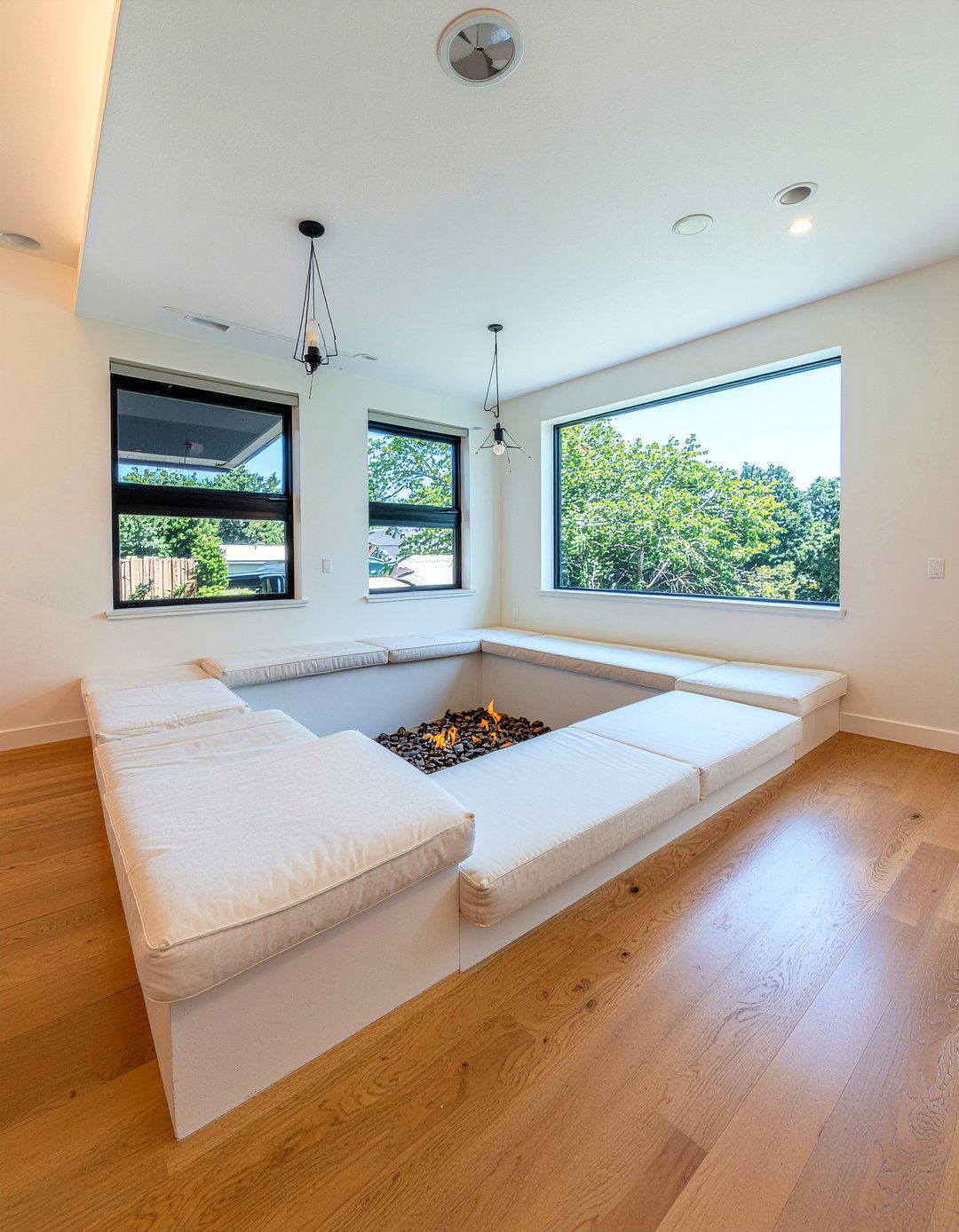 Conversation Pit Living Room - 30 popular living room ideas