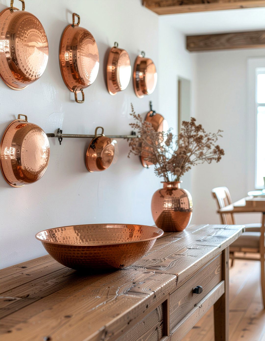 Copper Accents - 30 English country dining room ideas
