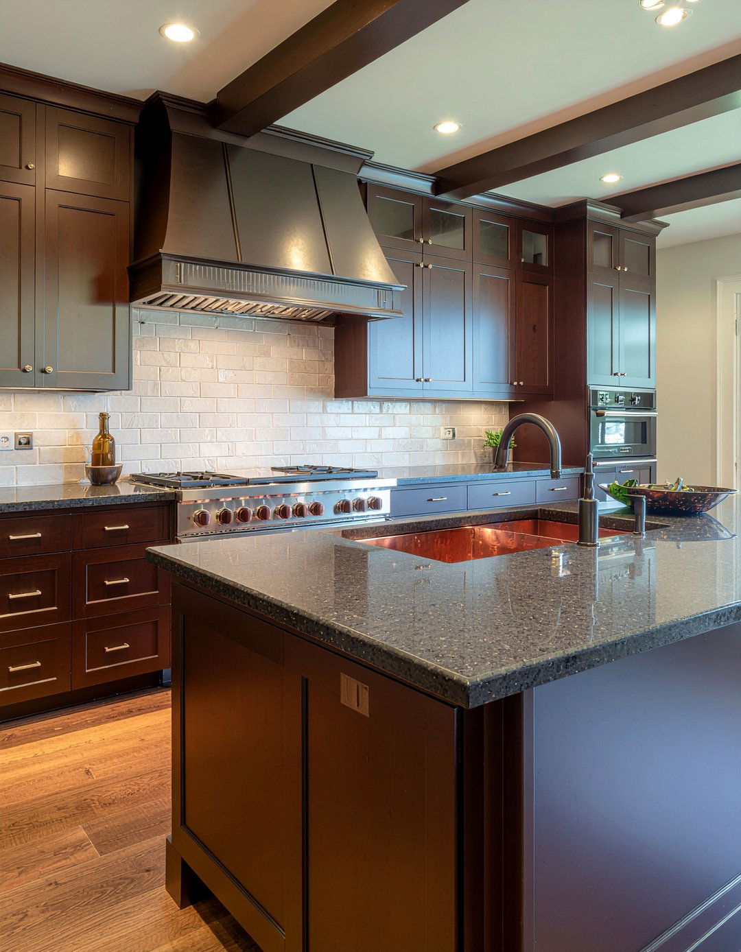 Copper and dark wood kitchen - 30 mixed material kitchen ideas