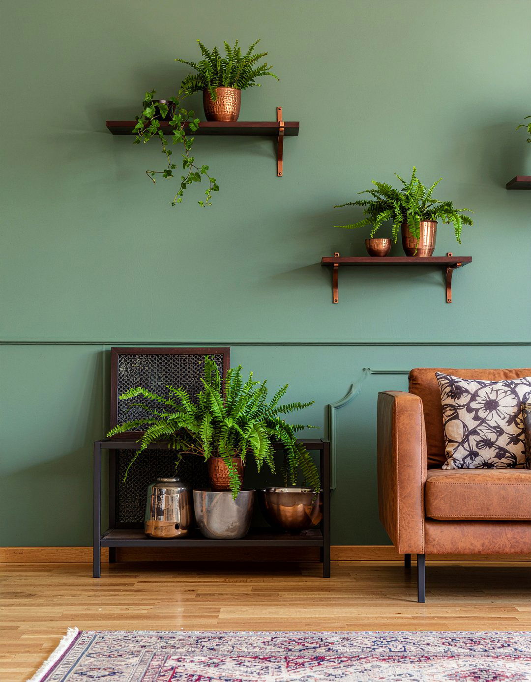 Copper shelf bracket - 30 living room bracket ideas