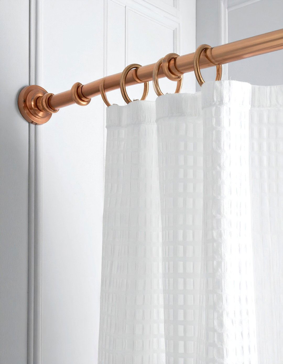 Copper shower curtain rod - 30 copper detail bathroom ideas