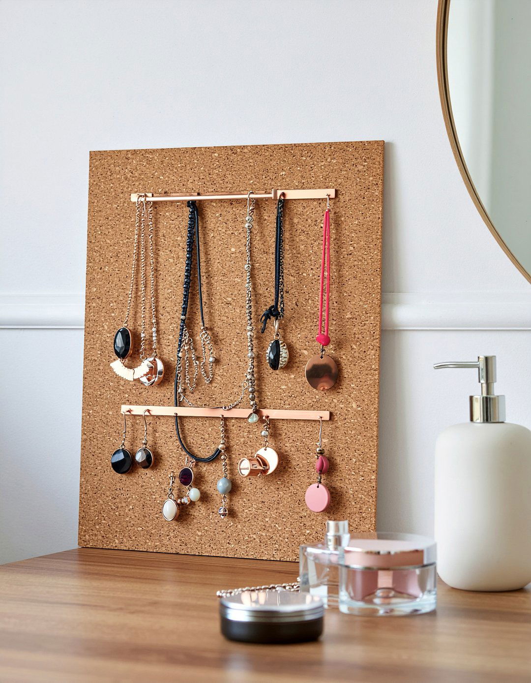 Cork board jewelry organizer - 30 bedroom cork boards