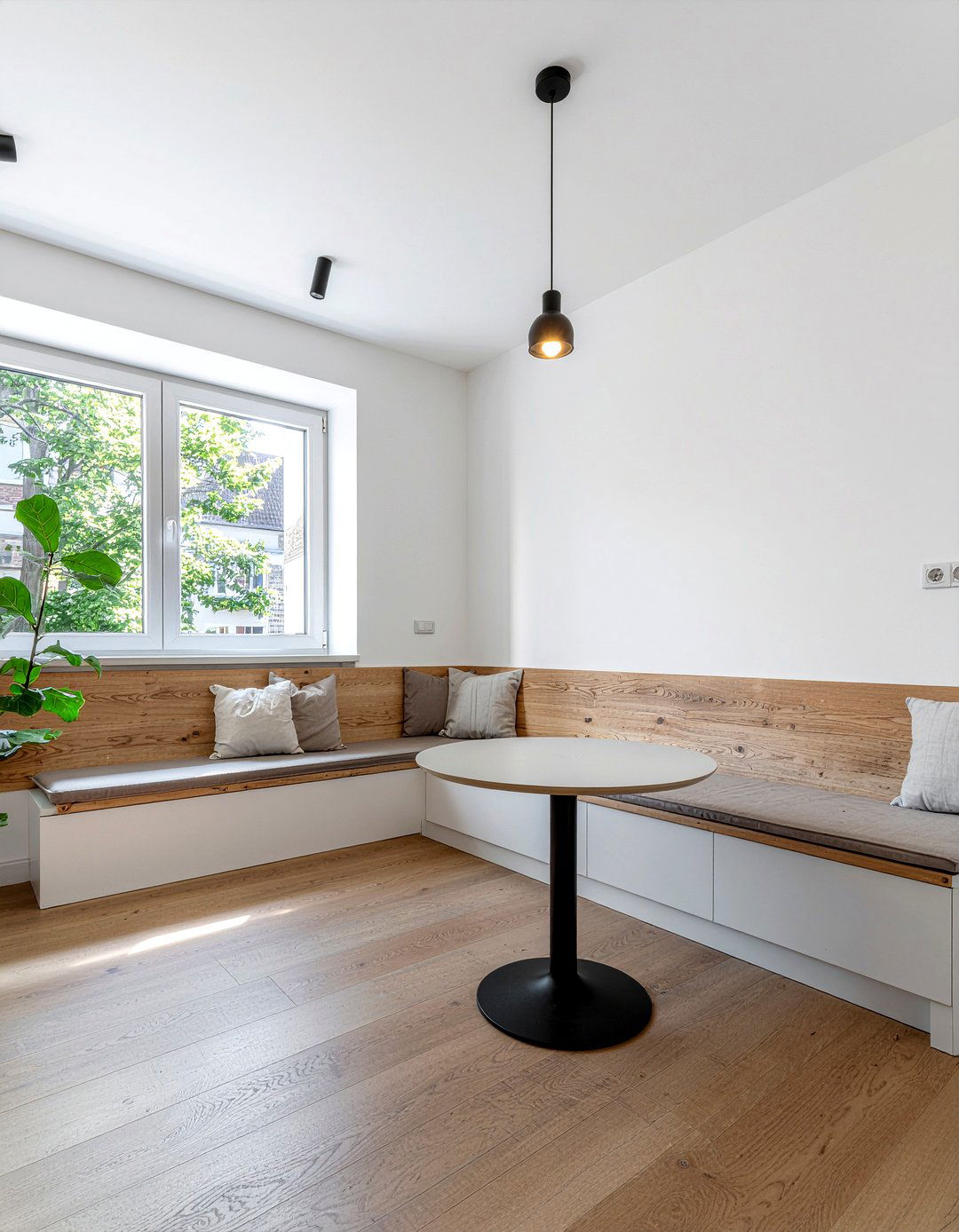 Corner Dining Nook Seating - 30 dining room built-in ideas