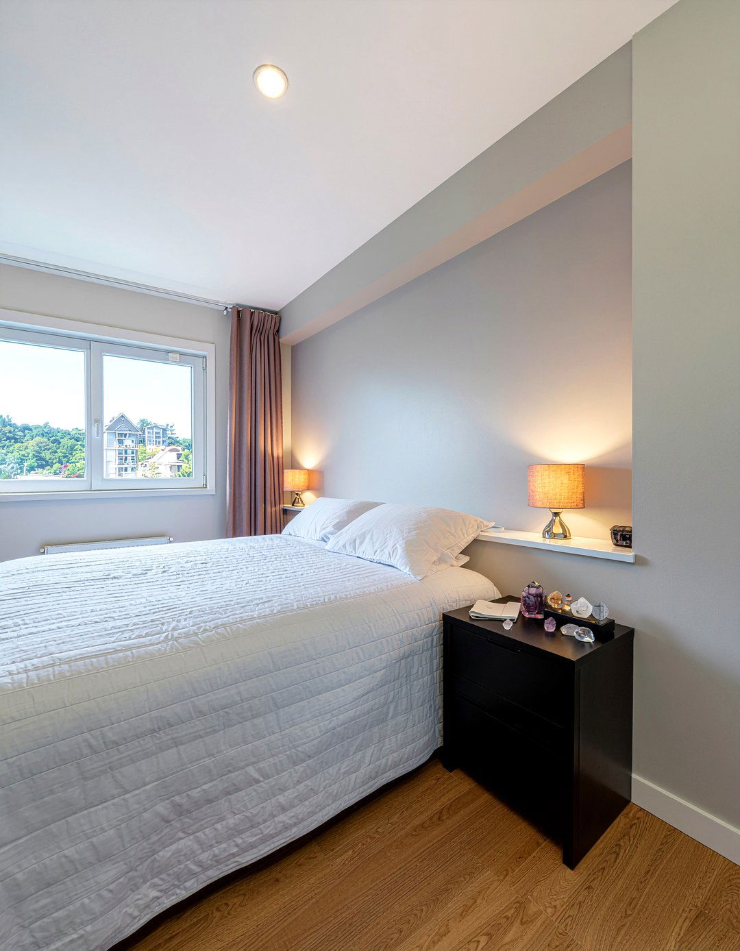 Corner Wall Niche - 30 bedroom wall niches