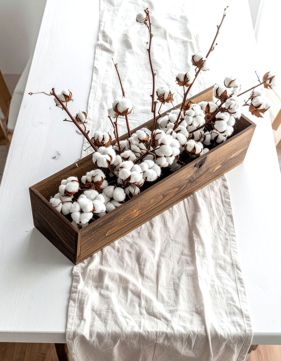 Cotton Branch Centerpiece - 30 cotton decor ideas