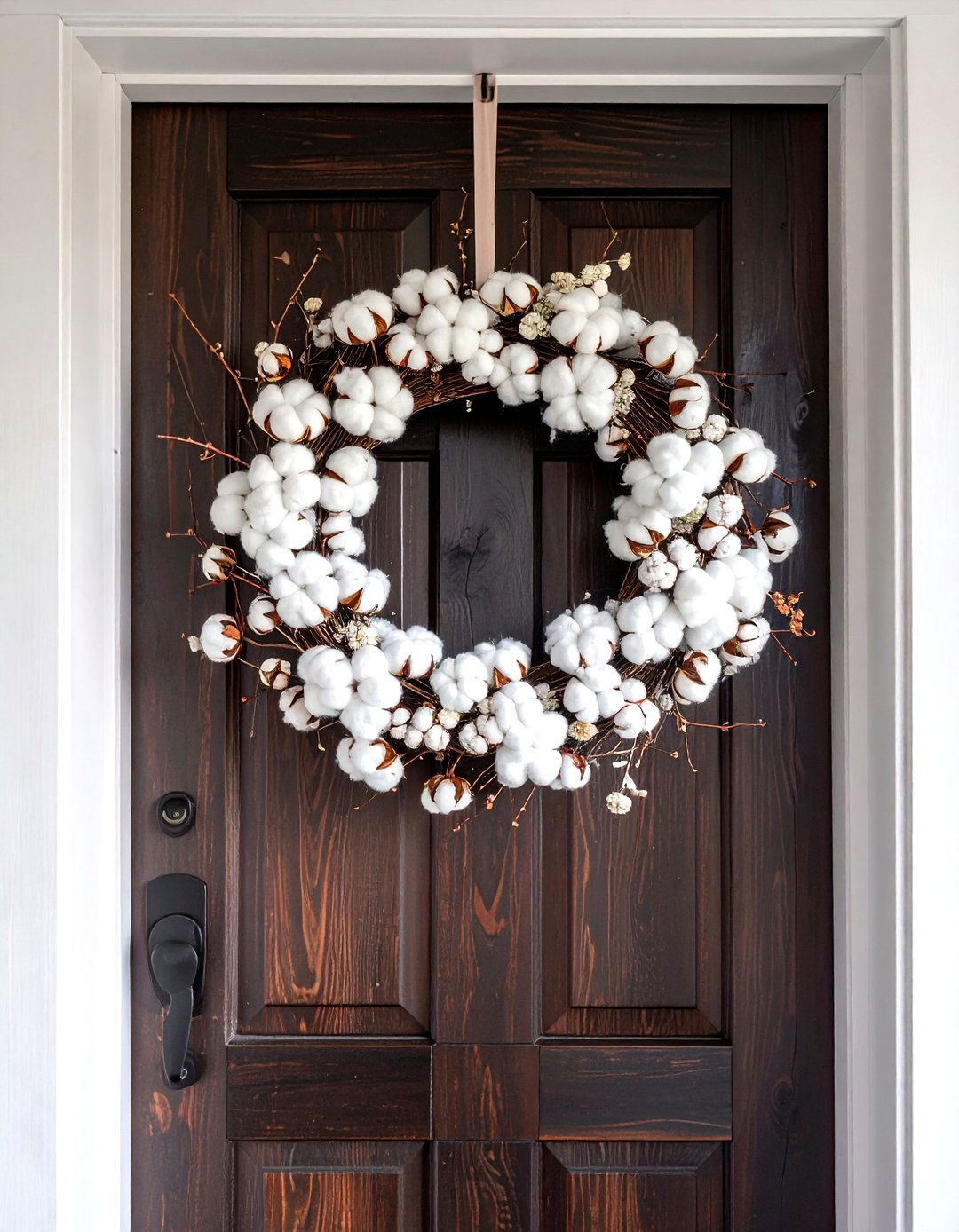 Cotton Flower Wreath - 30 cotton decor ideas