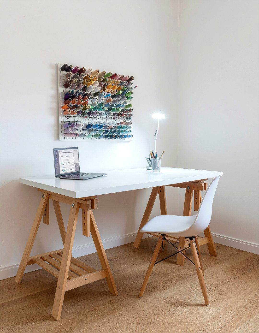 Craft Station - 30 living room nook ideas