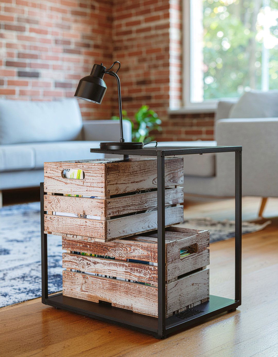 Crate Storage Table - 30 repurposed living room ideas