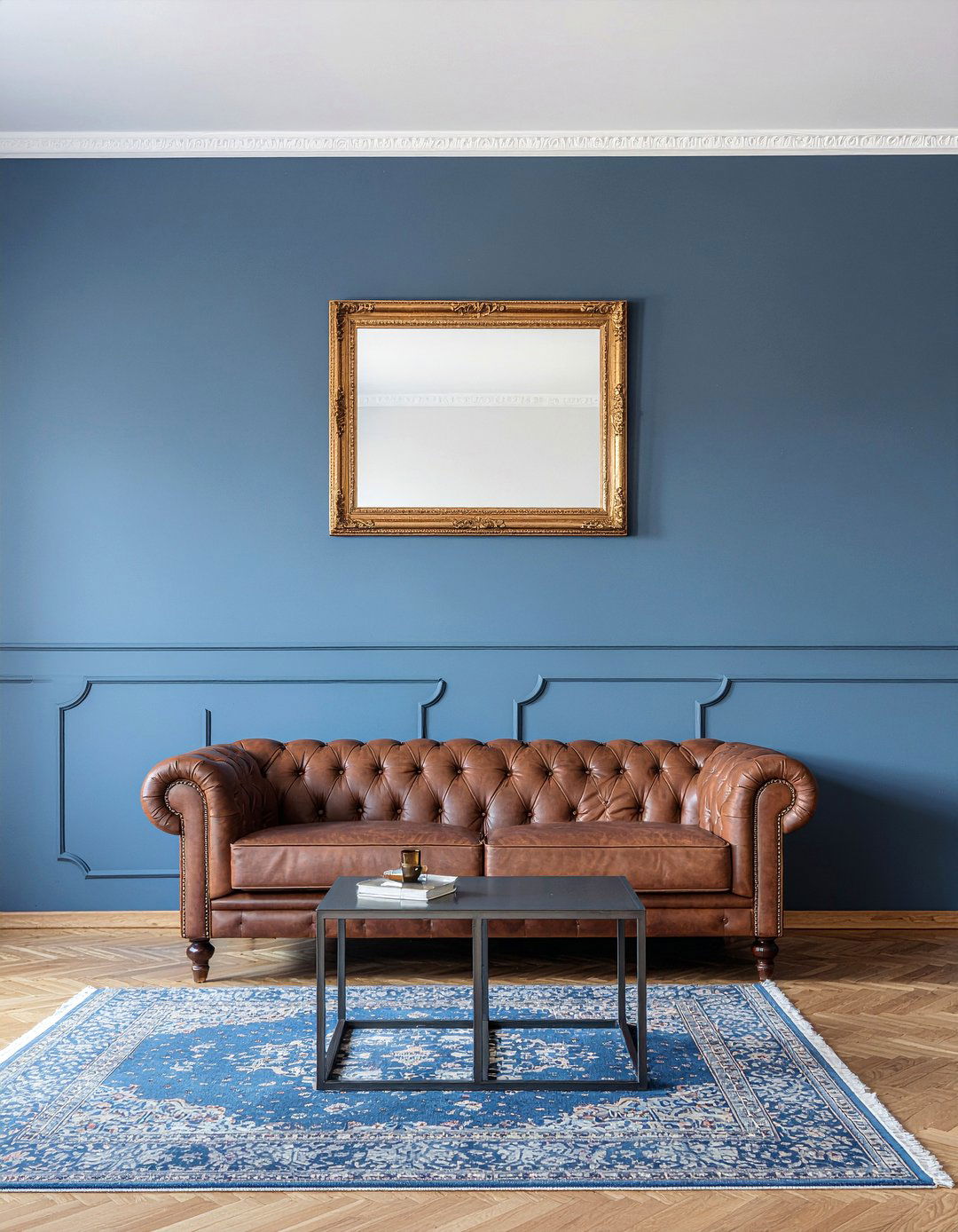 Crown Molding Living Room - 30 character home living room ideas