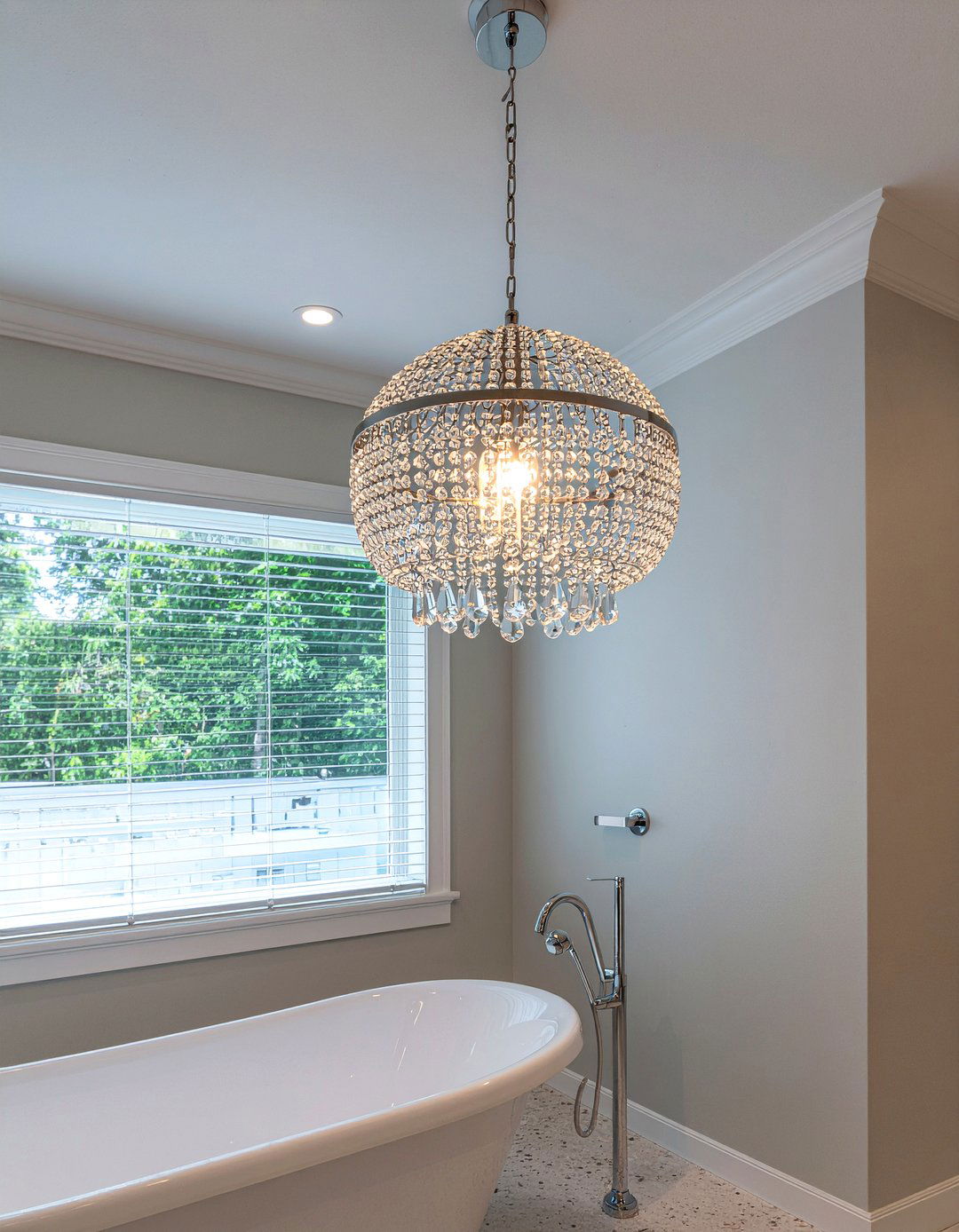 Crystal Bathroom Pendant - 30 bathroom pendant light ideas
