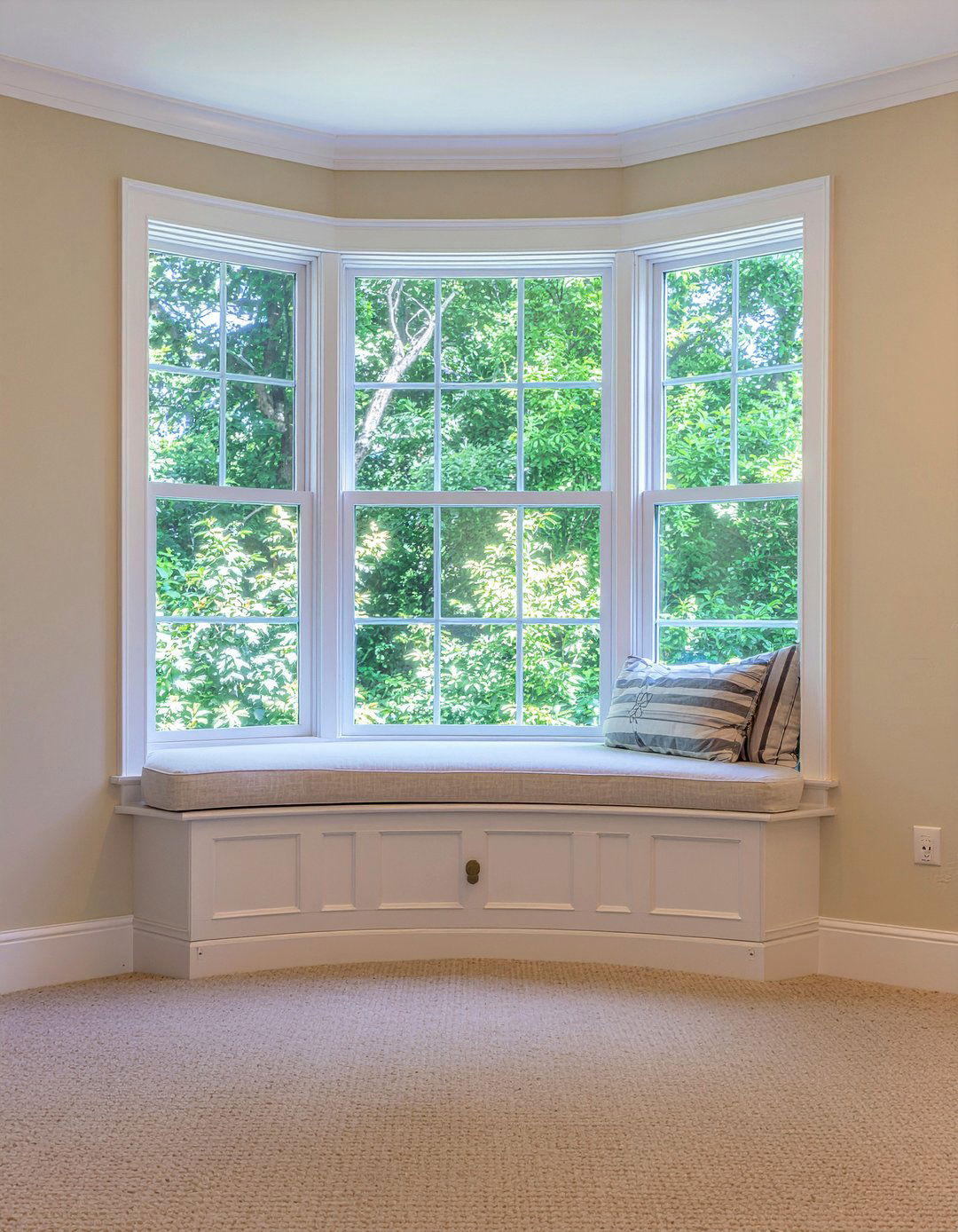 Curved Bay Window Radiator - 30 bedroom radiators