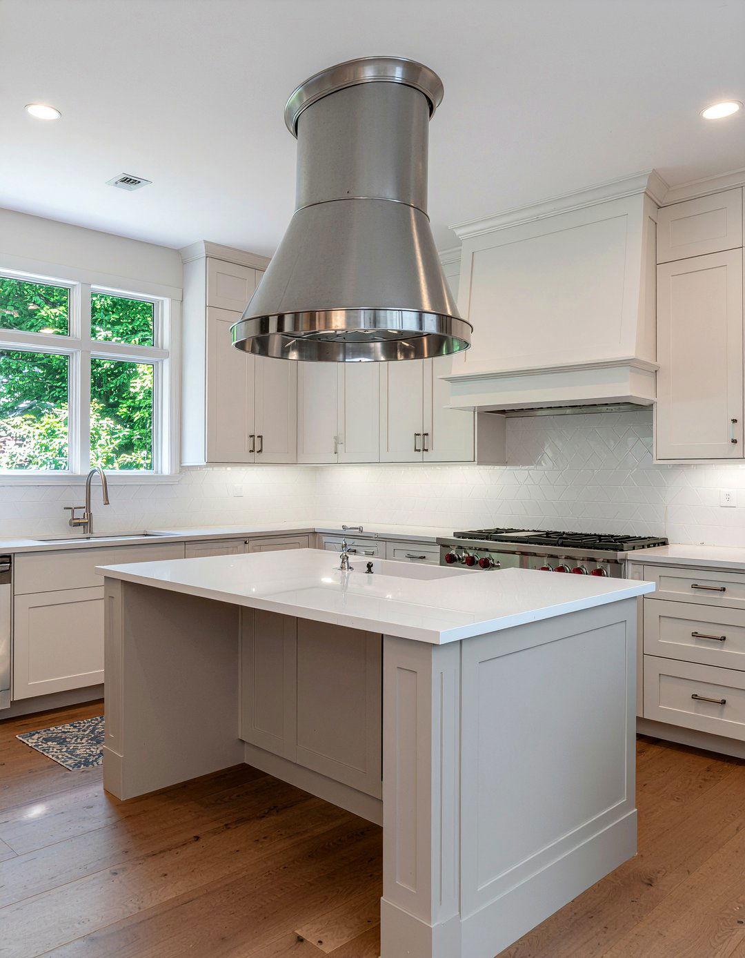 Curved Metal Hood - 30 custom hood kitchen ideas