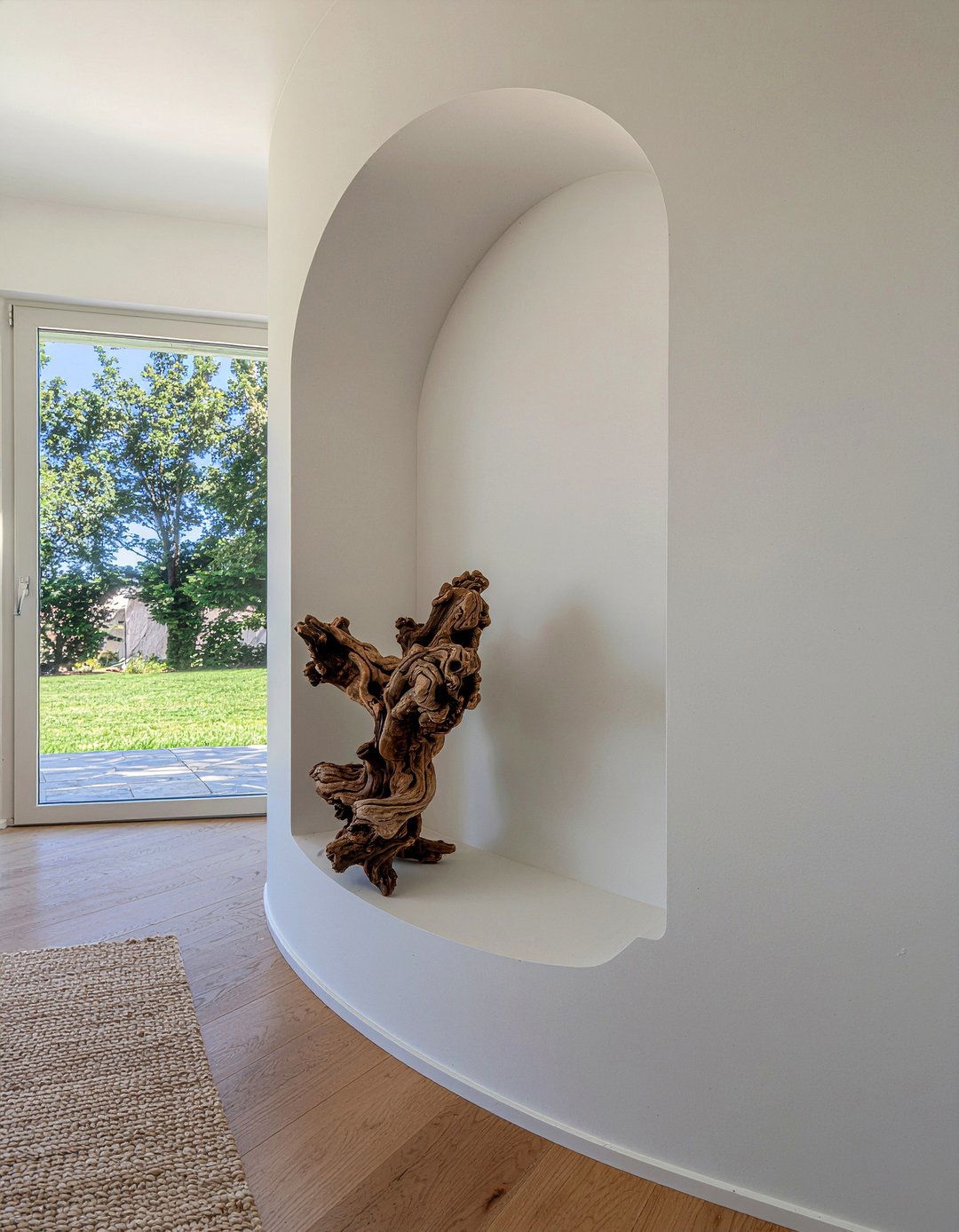 Curving Wall Niche - 30 living room wall niches