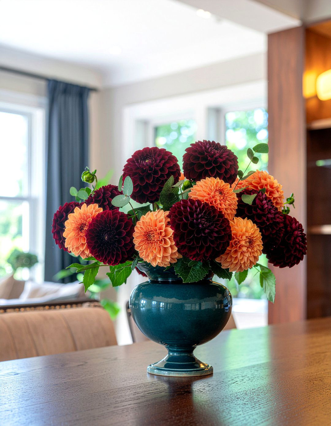 Dahlia Centerpiece - 30 dining room fresh flower ideas