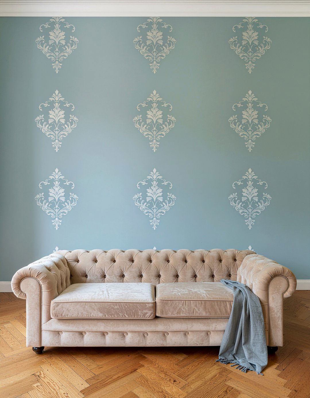 Damask Wallpaper - 30 living room accent wall wallpapers