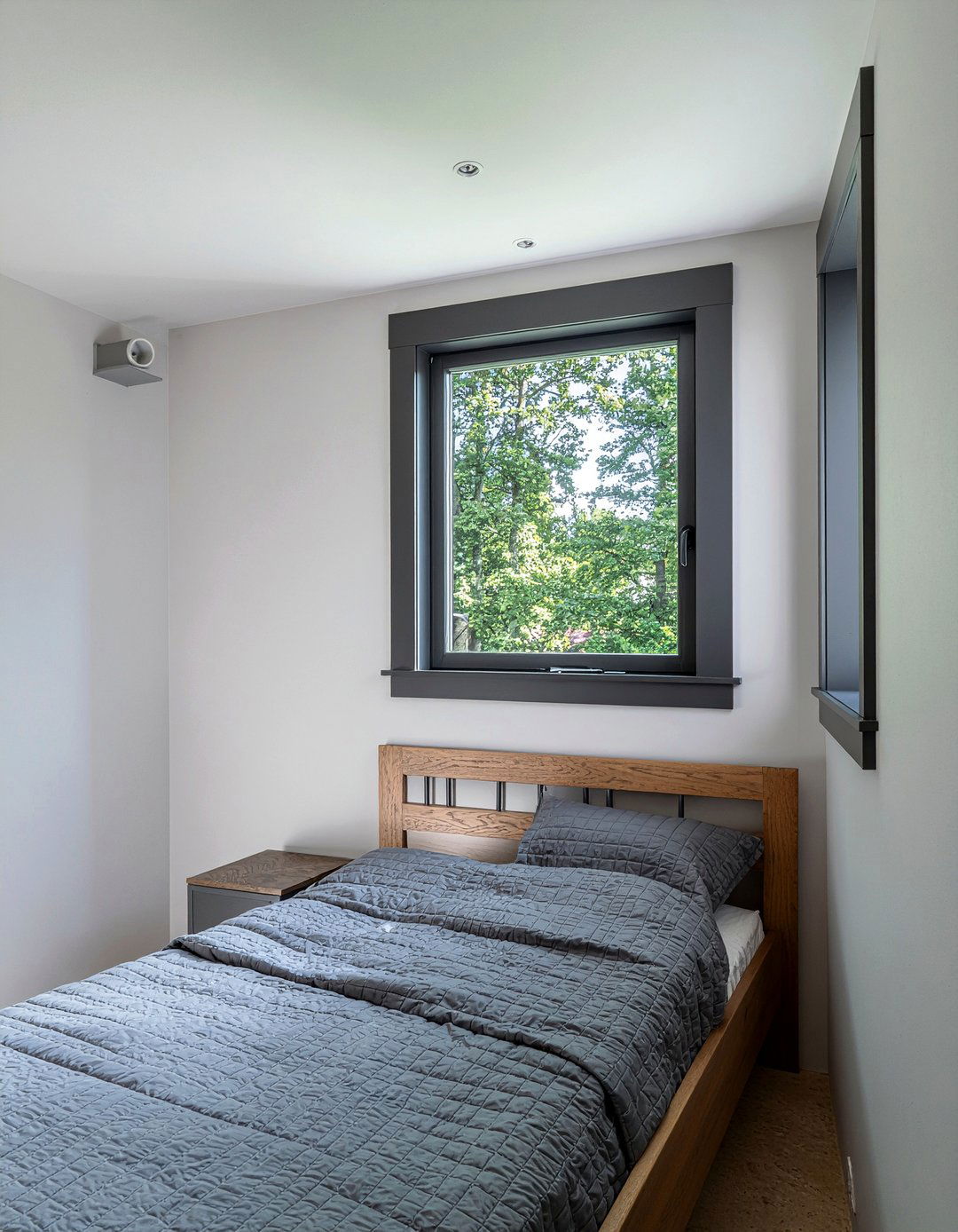 Dark Gray Window Frames - 30 cool gray bedroom ideas