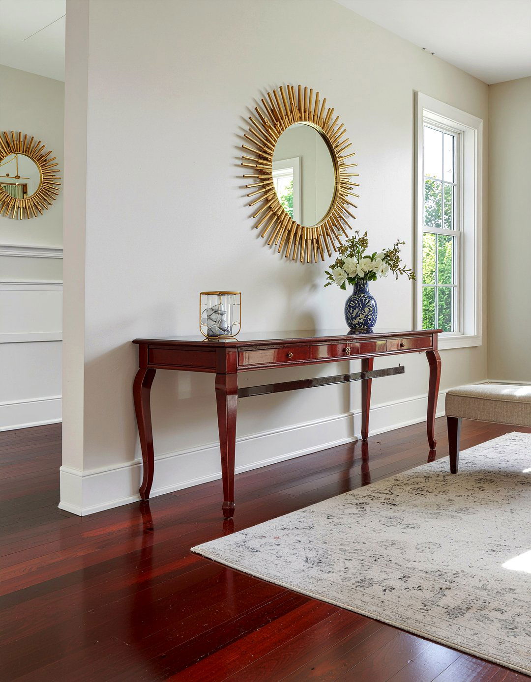 Dark Mahogany Accents - 30 Balinese dining room ideas