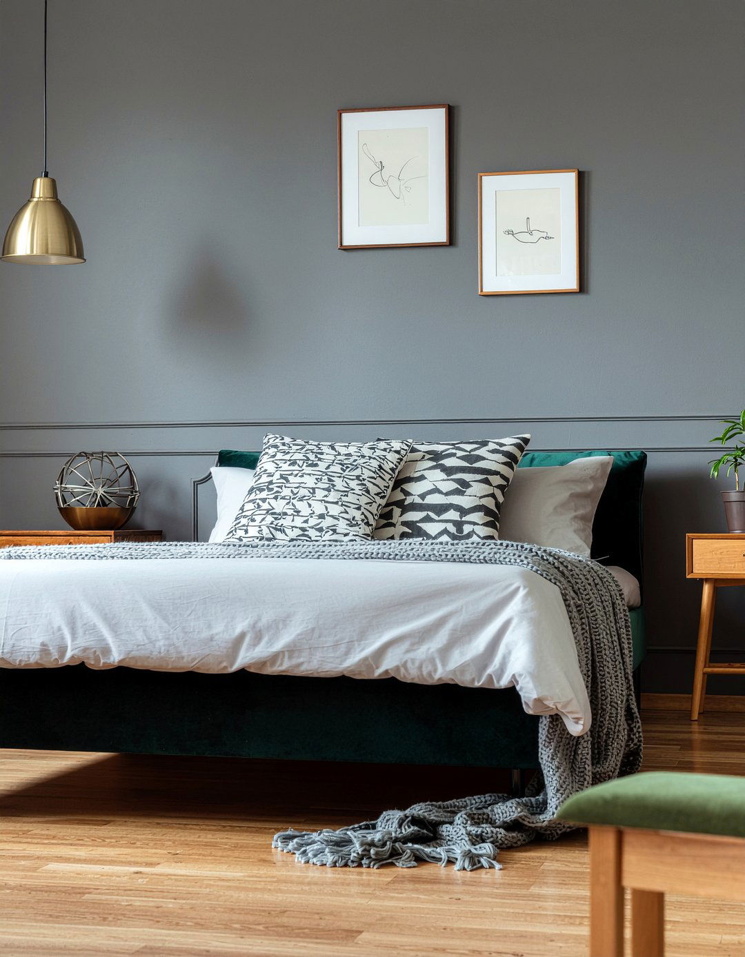 Dark Moody Bedroom - 30 sanctuary bedroom ideas