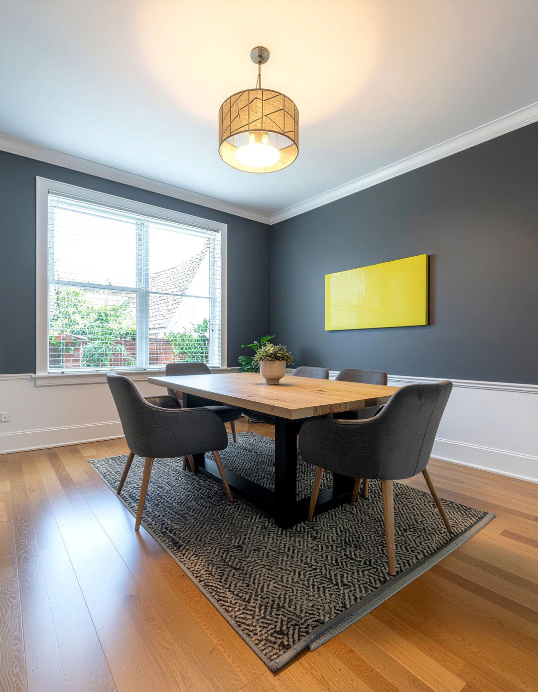 Dark Paint For Small Dining Room - 30 dining room scale ideas